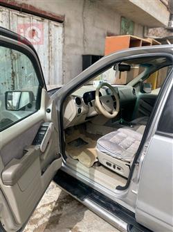 فۆرد ئێکسپلۆرەر